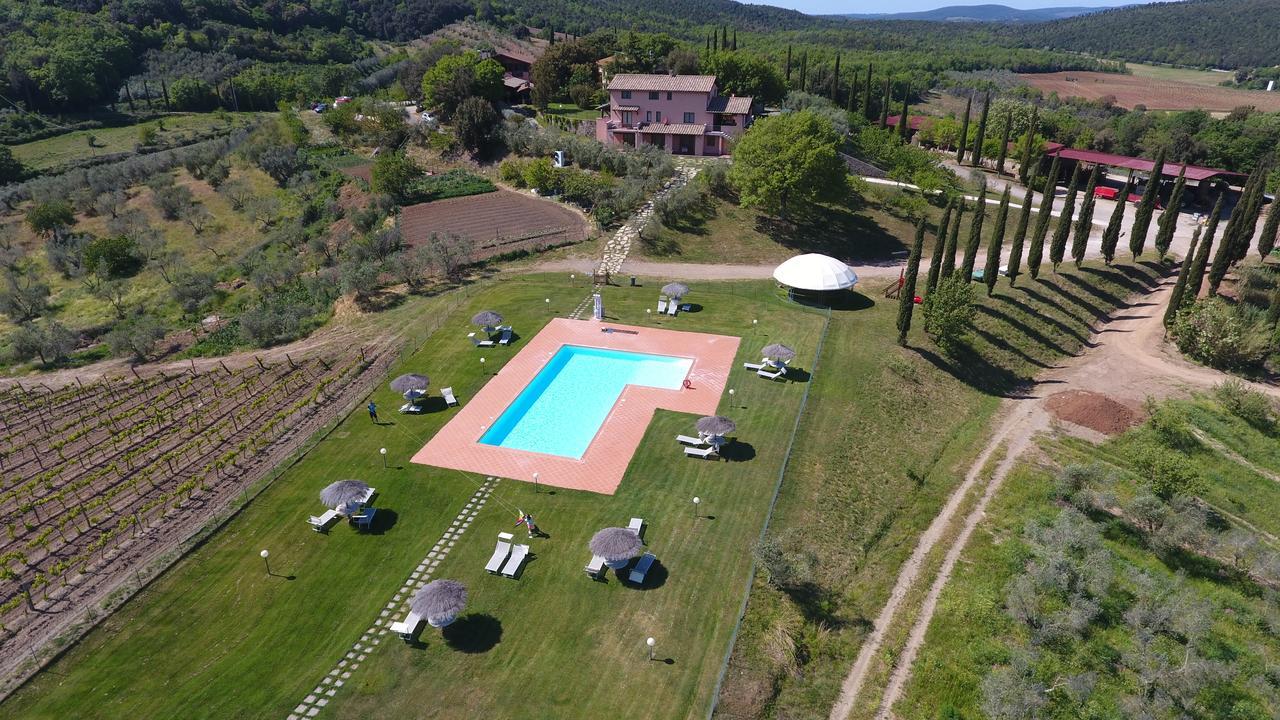 Agriturismo Poggio Corbello La Pesta Exteriér fotografie