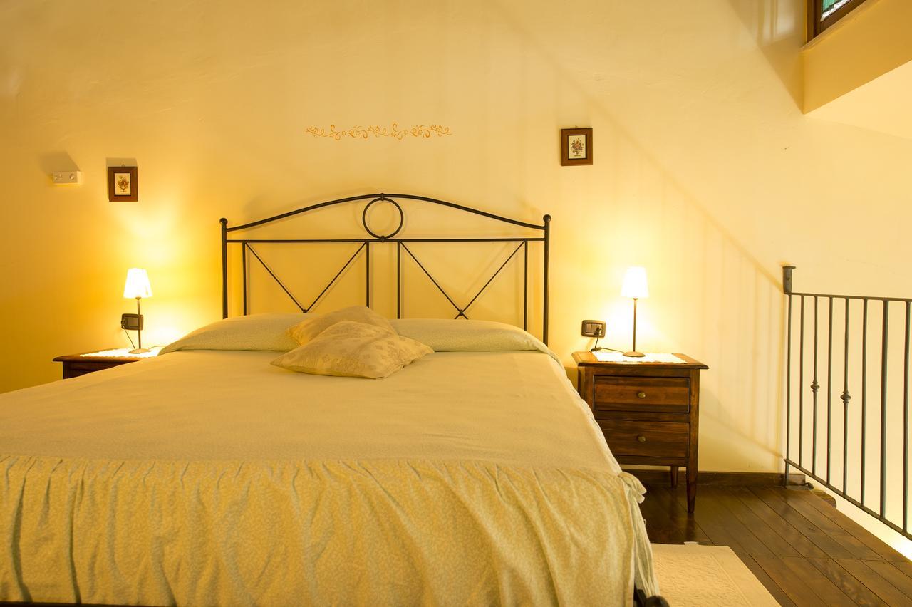 Agriturismo Poggio Corbello La Pesta Exteriér fotografie