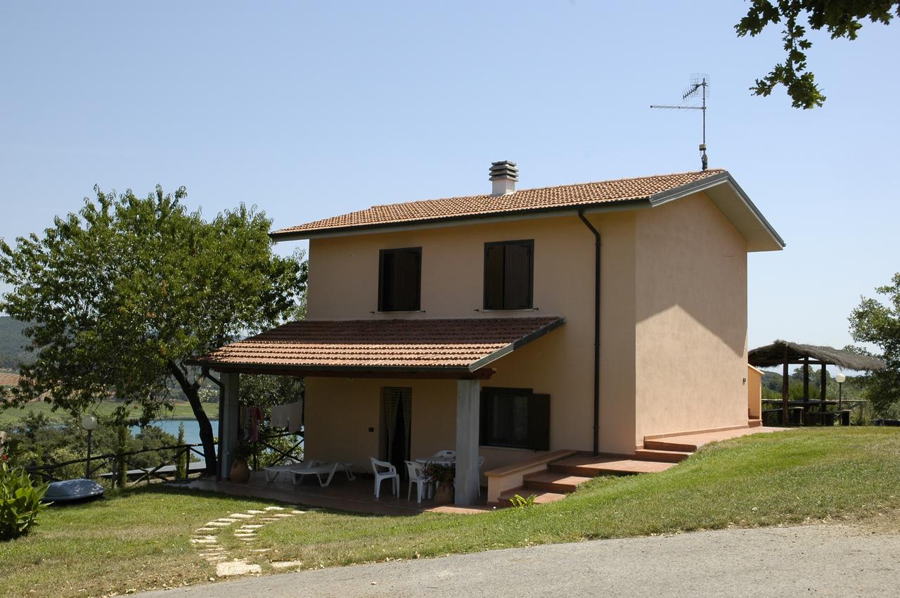 Agriturismo Poggio Corbello La Pesta Exteriér fotografie